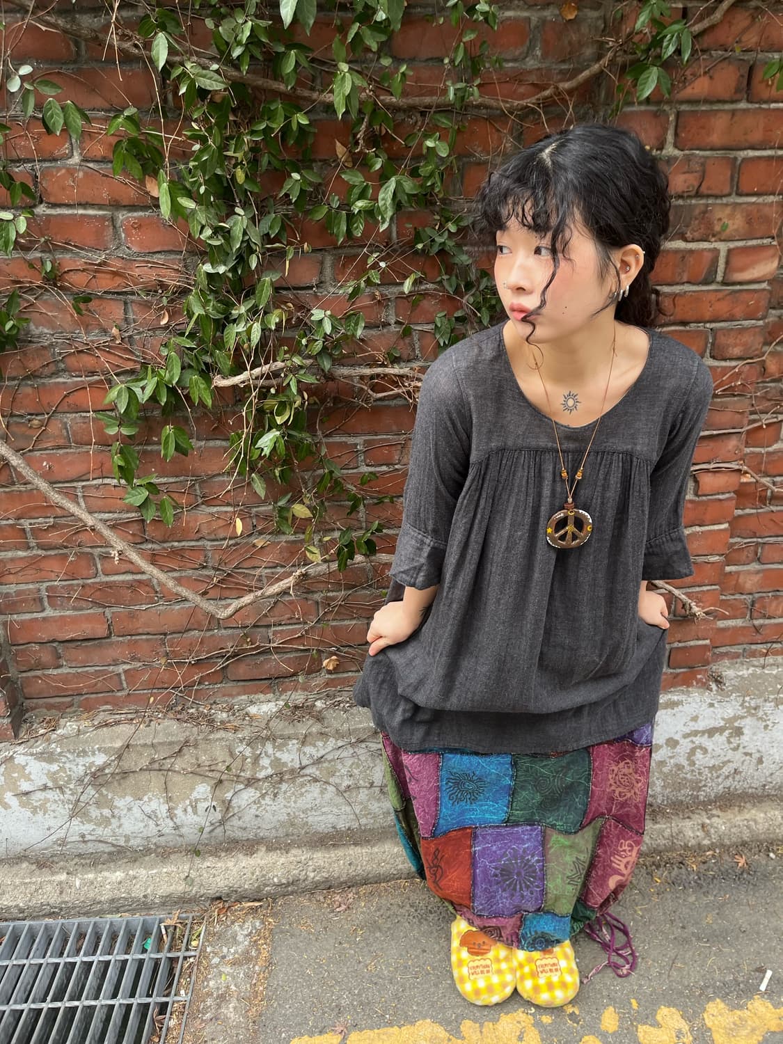 데일리 무드 그레이 미디 원피스 상품이미지1