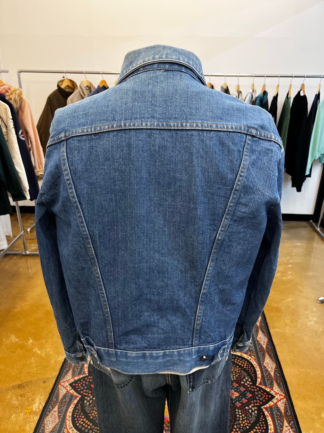 랭글러 데님 트러커 자켓 상품이미지4