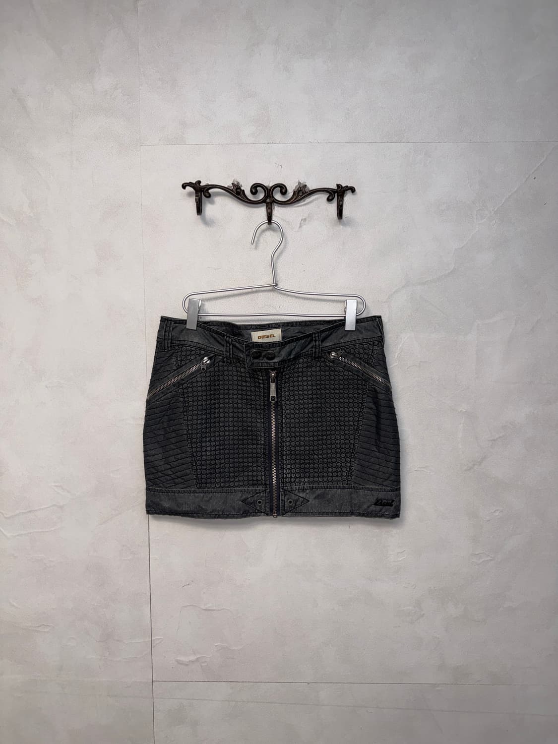 DIESEL charcoal quilting zipup skirt 상품이미지1