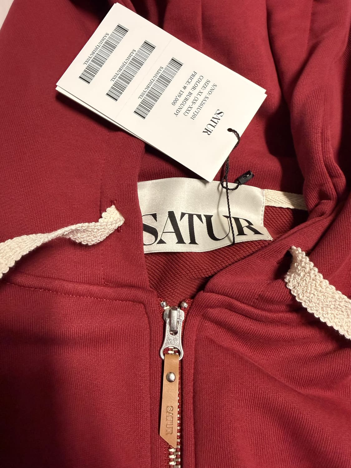 세터 SATUR 로렌 스몰 로고 후드 집업 버건디 (105사이즈) 상품이미지2
