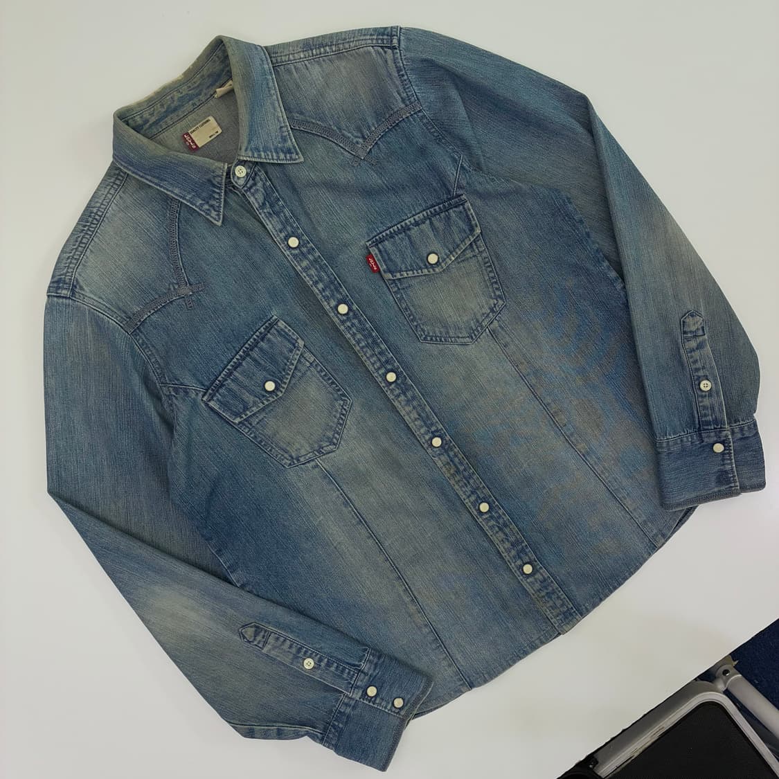 Levi's  리바이스 레드탭 클래식 웨스턴 데님 셔츠  상품이미지2