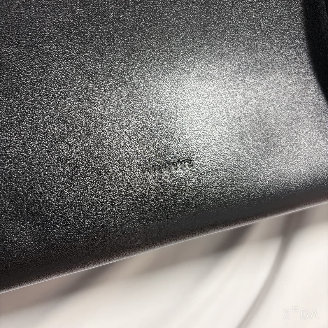 루에브르 블랙 레더 숄더백 상품이미지3