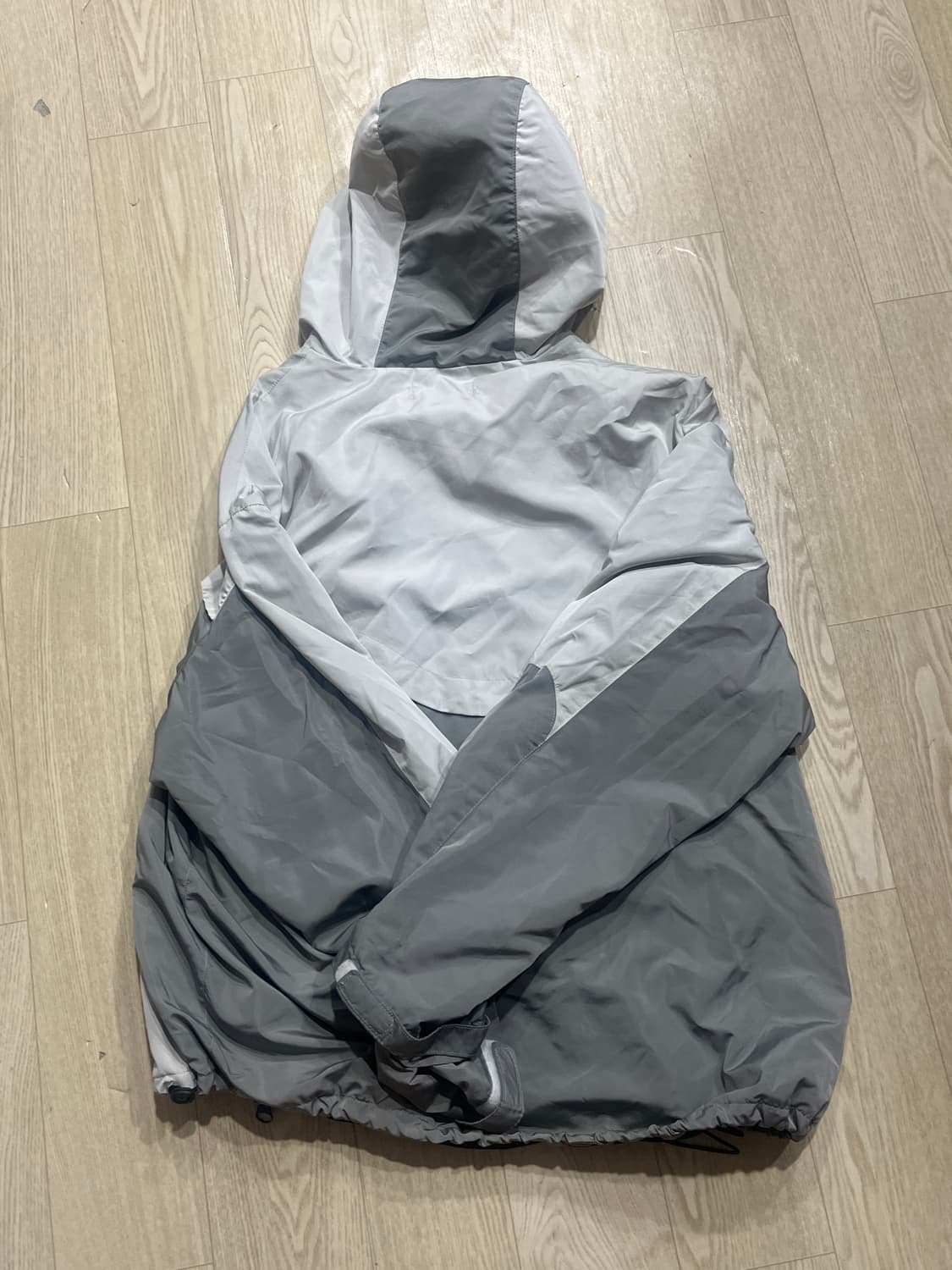 스톤아일랜드 바람막이 상품이미지2