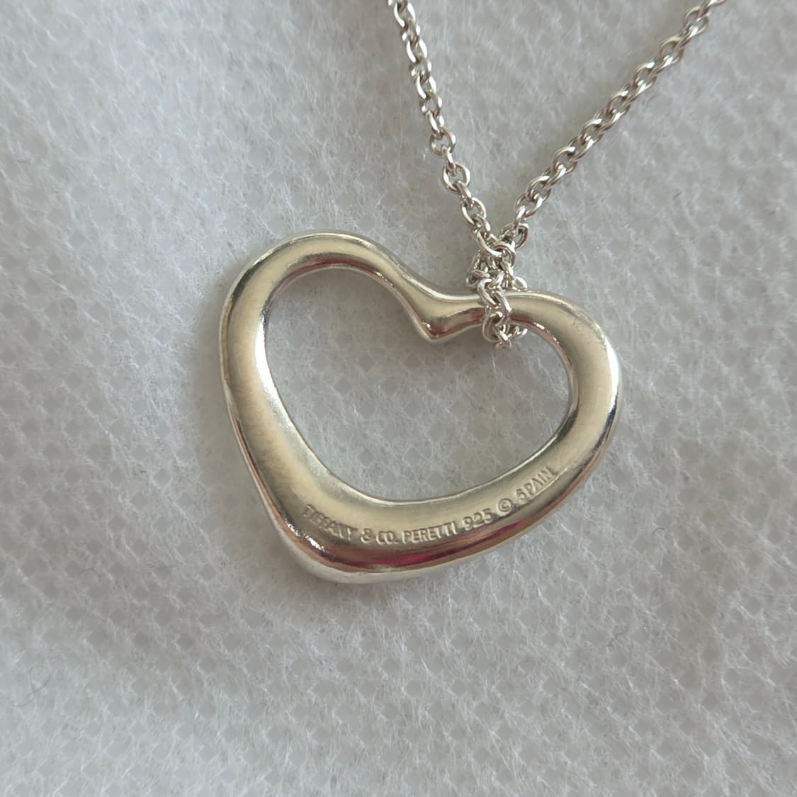 티파니앤코 엘사 퍼레티 20mm 오픈 하트 목걸이 상품이미지5