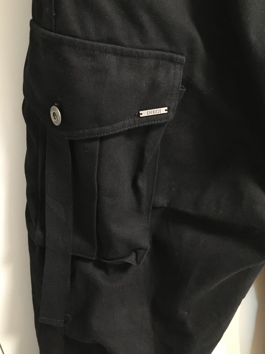 이네기 블랙 카고 팬츠 (아카이브 스트랩 카고 팬츠) 상품이미지3