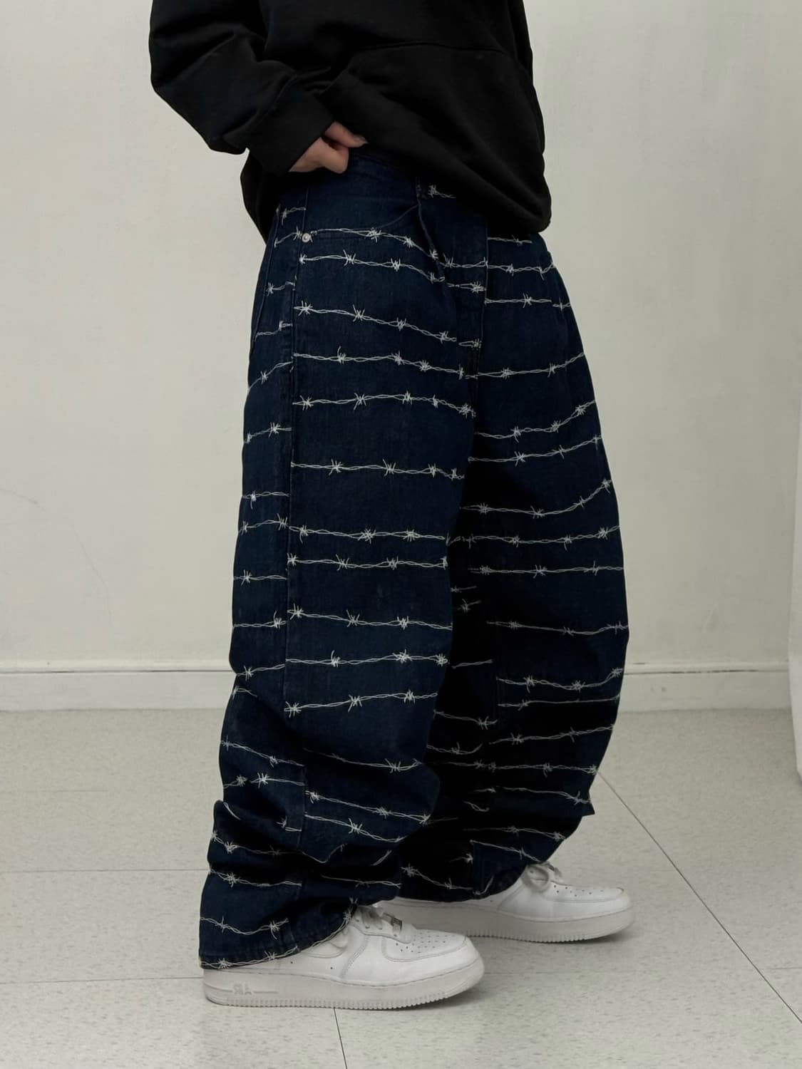 노메뉴얼 W.F 데님팬츠 상품이미지2