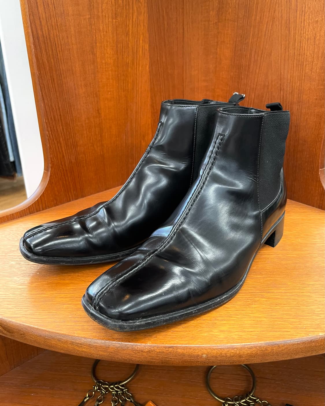 [235] 프라다 앵클 부츠 상품이미지2