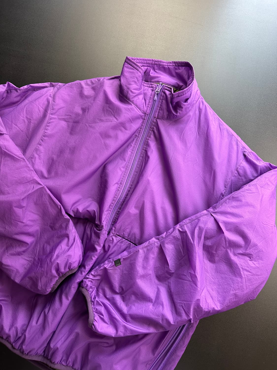 Daiwa pier39 tech reversible pullover 상품이미지1