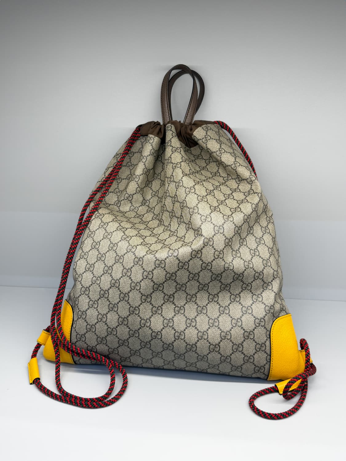 구찌 네오 GG 수프림 드로스트링 백팩 상품이미지6