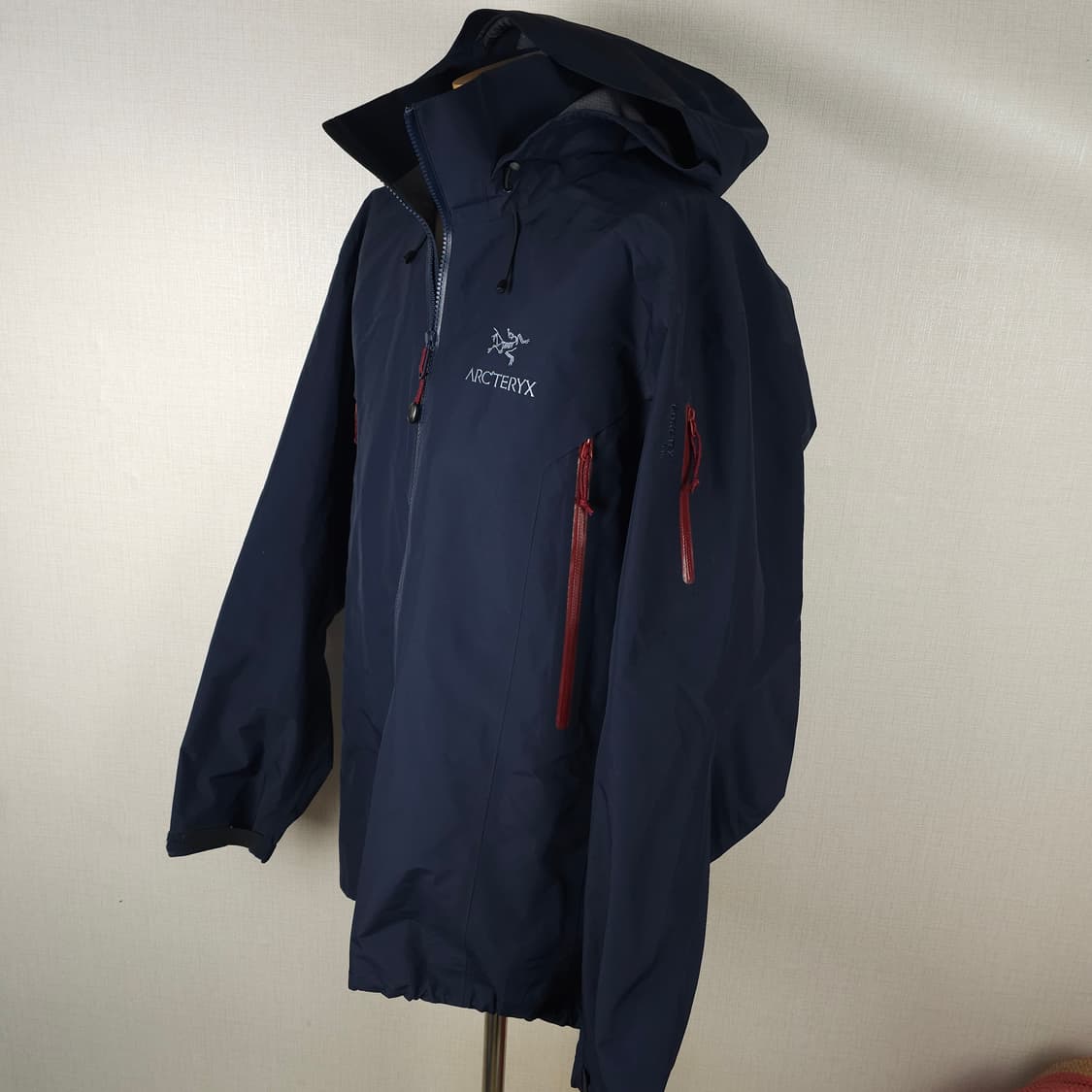 아크테릭스 바람막이점퍼 남자105사이즈  상품이미지4
