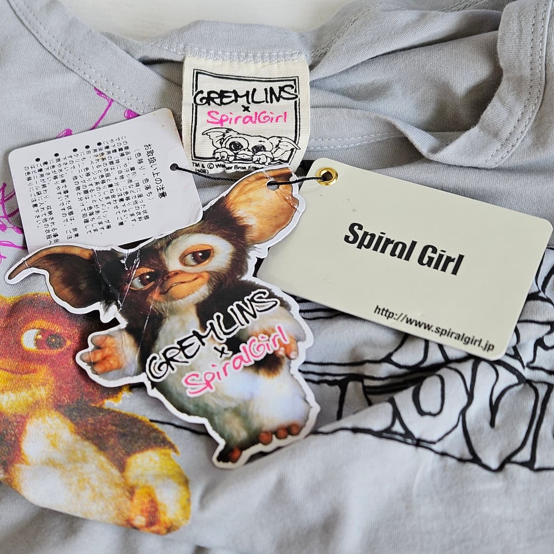 Spiral Girl   Gremlins 기즈모 롱슬리브 티셔츠 상품이미지5