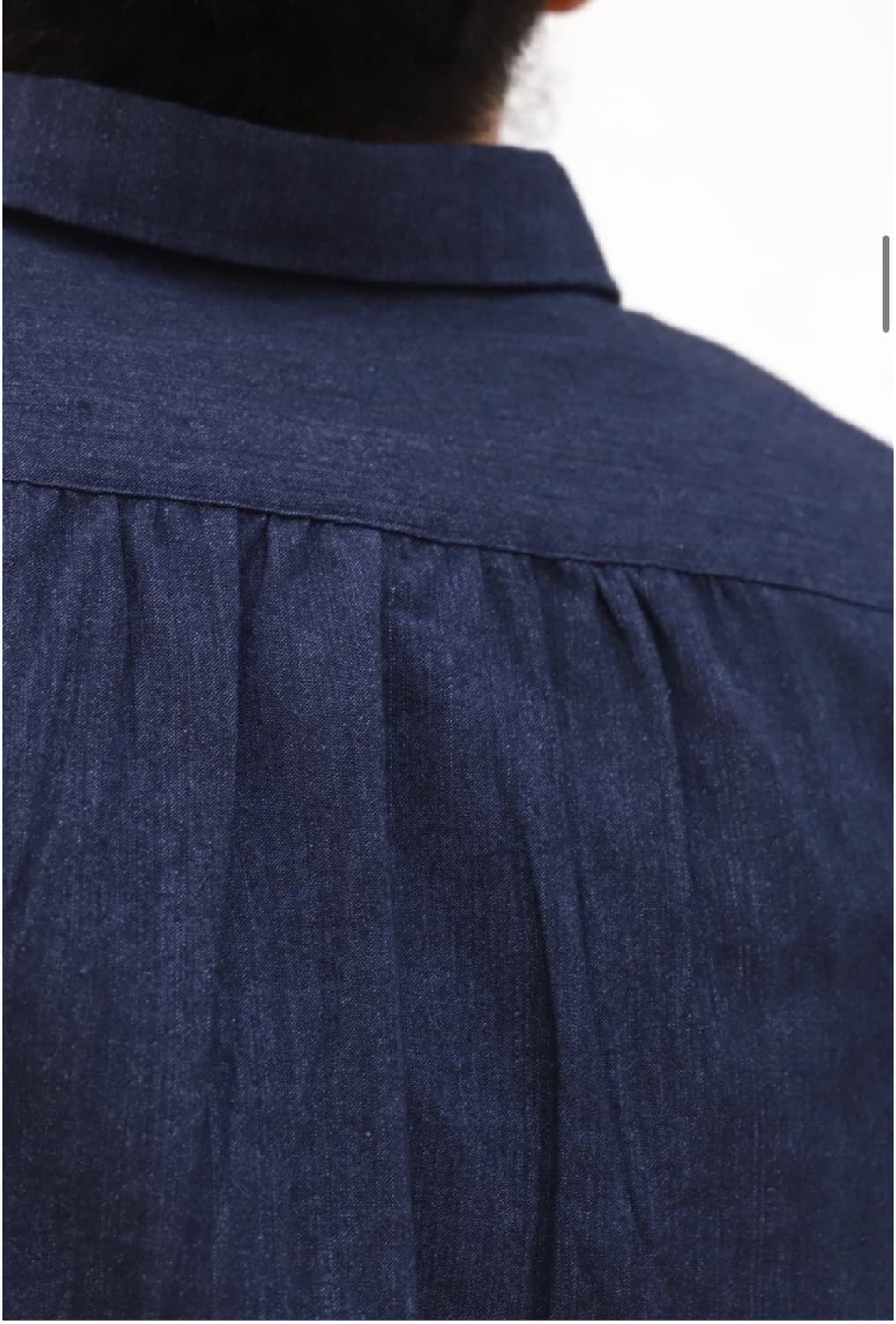 슬릭앤이지 마르케 셔츠 네이비 1사이즈 판매합니다 상품이미지3