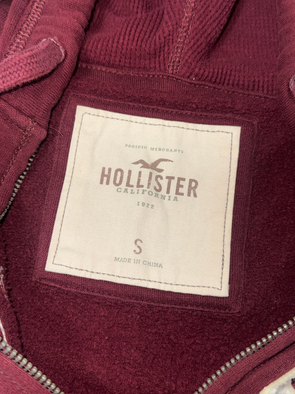 홀리스터 버건디 딱붙핏 후드집업 s 상품이미지2