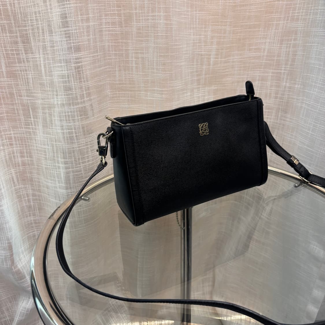 정품 루이까또즈 크로스백     상품이미지3