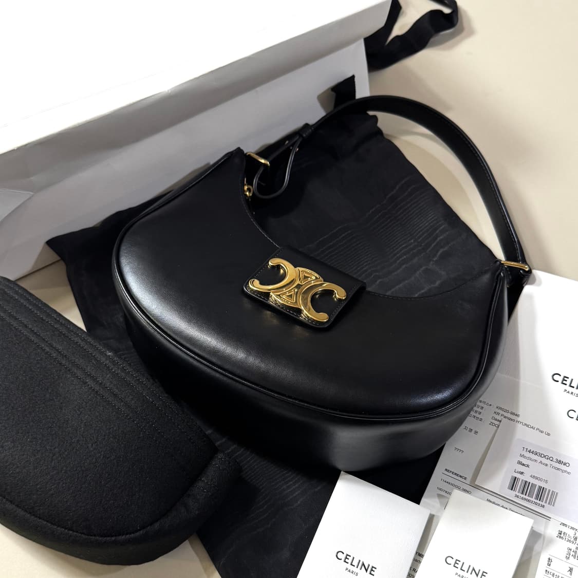 [백화점판/당일출고]셀린느 트리옹프 아바백 / 숄더백 상품이미지2