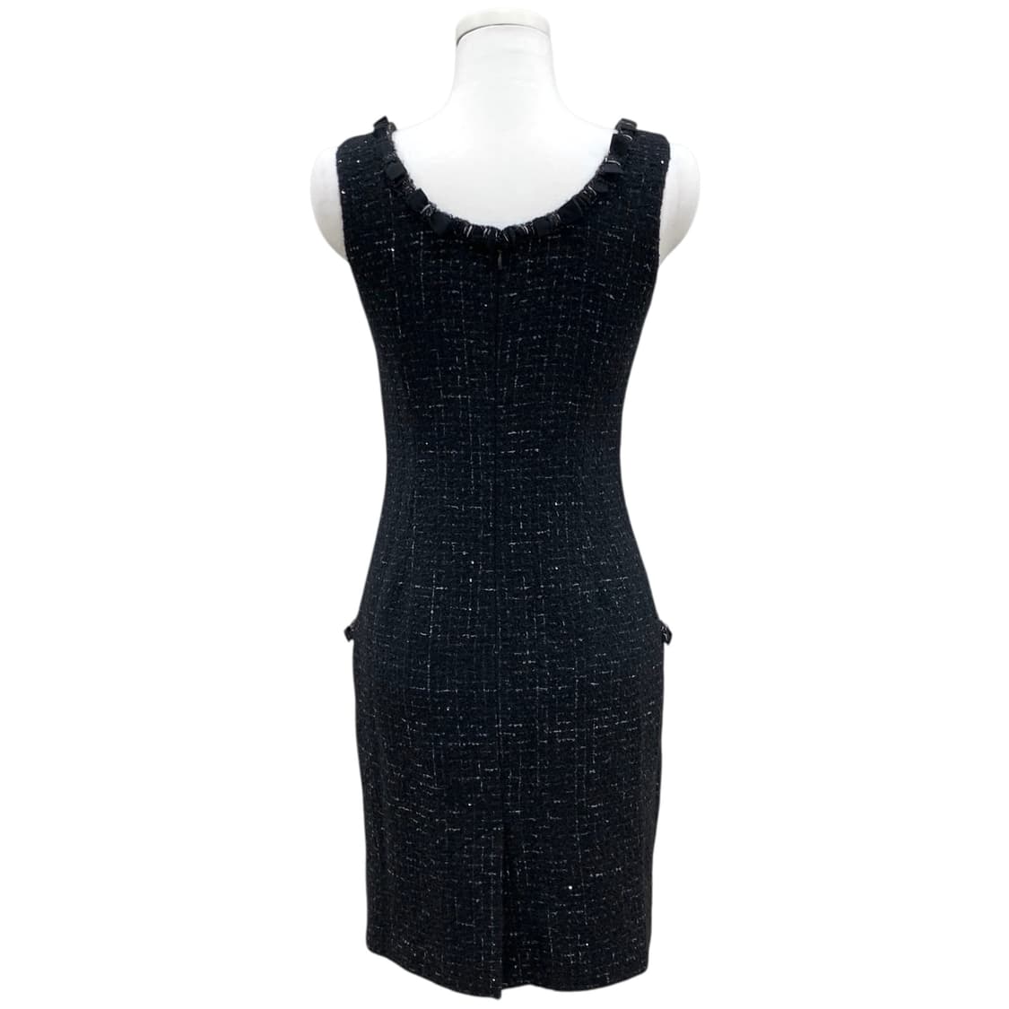 샤넬 24SS 스팽글 트위드 민소매 원피스 상품이미지4