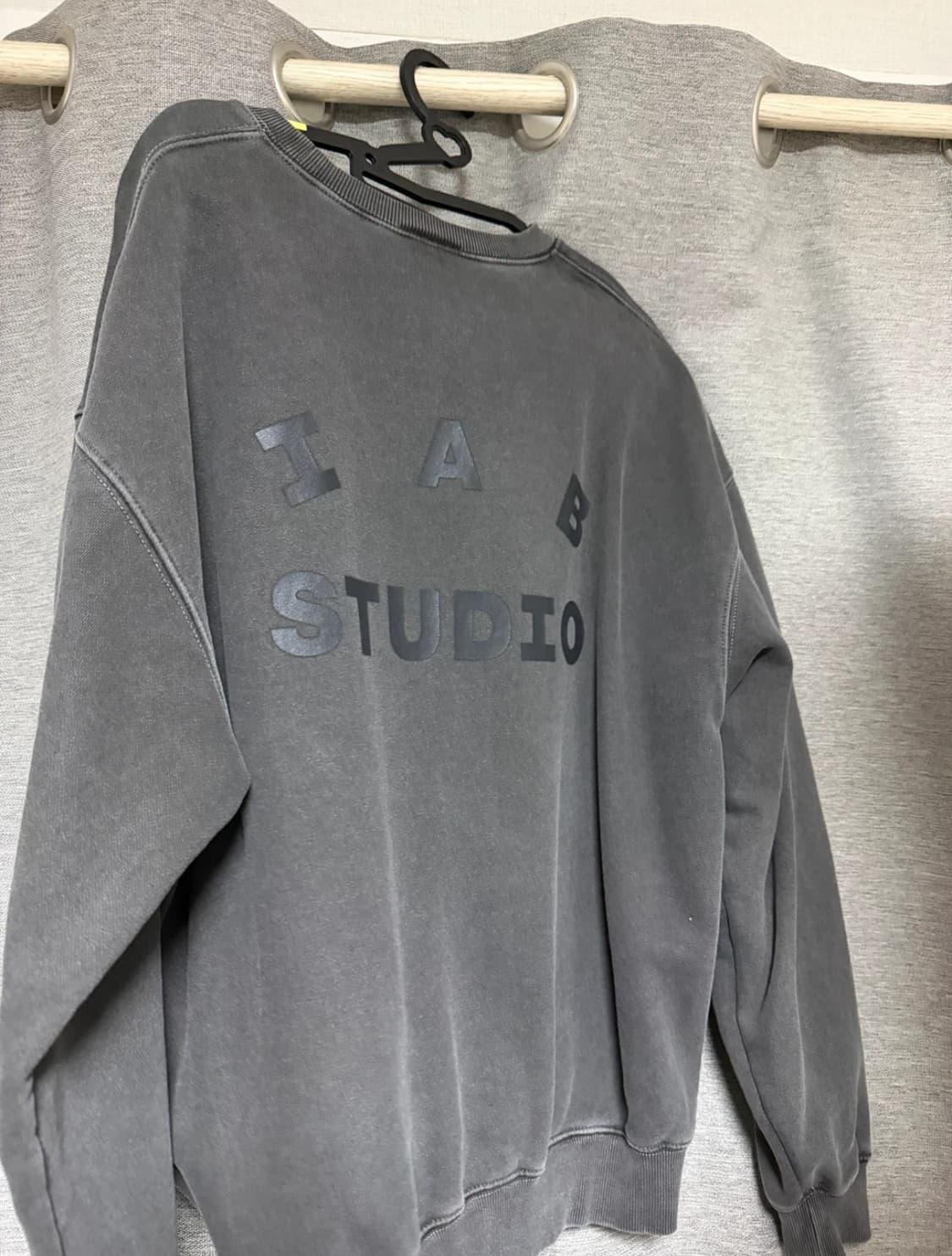 iab맨투맨 m사이즈 상품이미지2