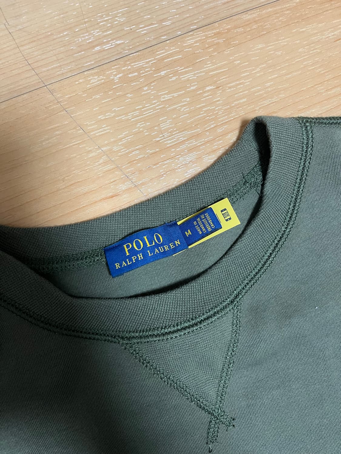 폴로 카키 맨투맨 상품이미지3