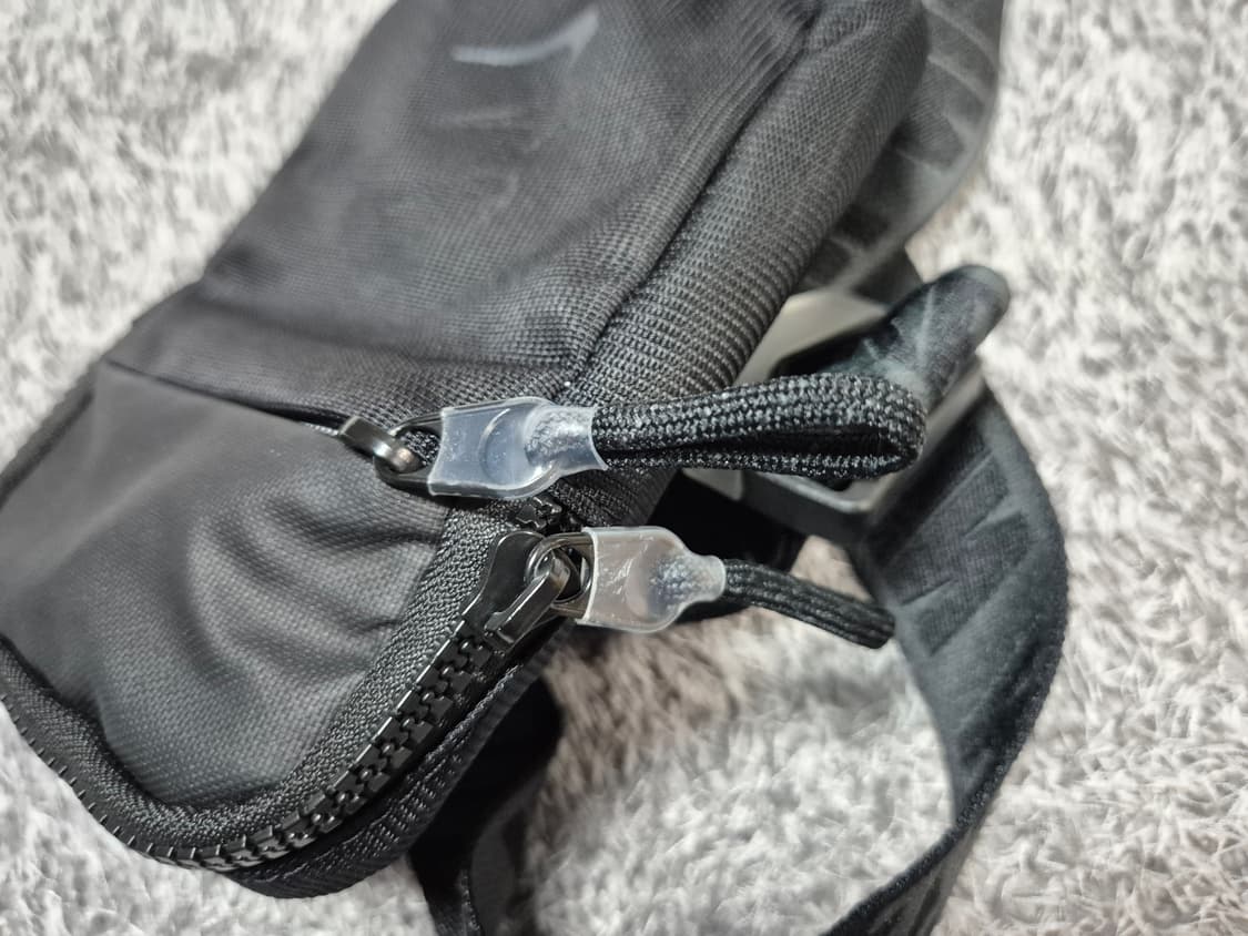 나이키 에센셜 스몰 힙백 슬링백 상품이미지7