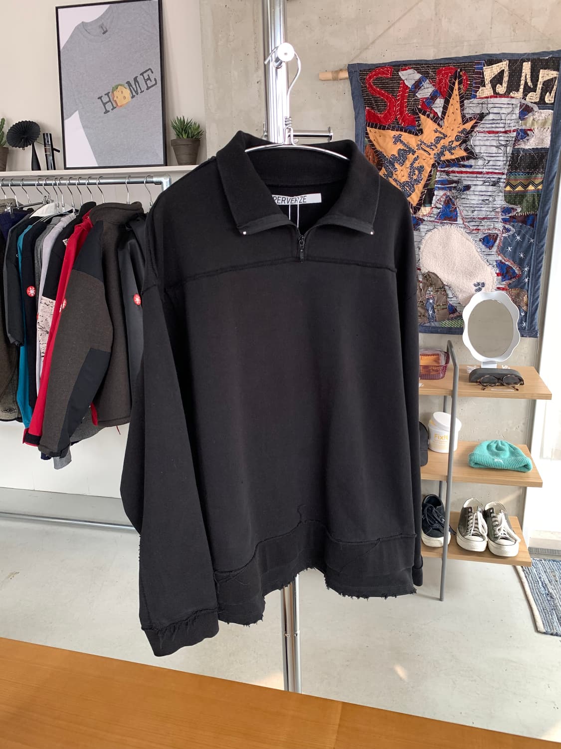 Perverze 퍼버즈 레이어드 하프 집 업 스웻 상품이미지1