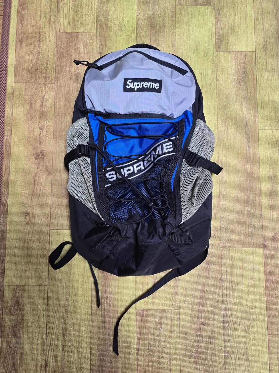 슈프림 백팩 블루 23fw 상품이미지1