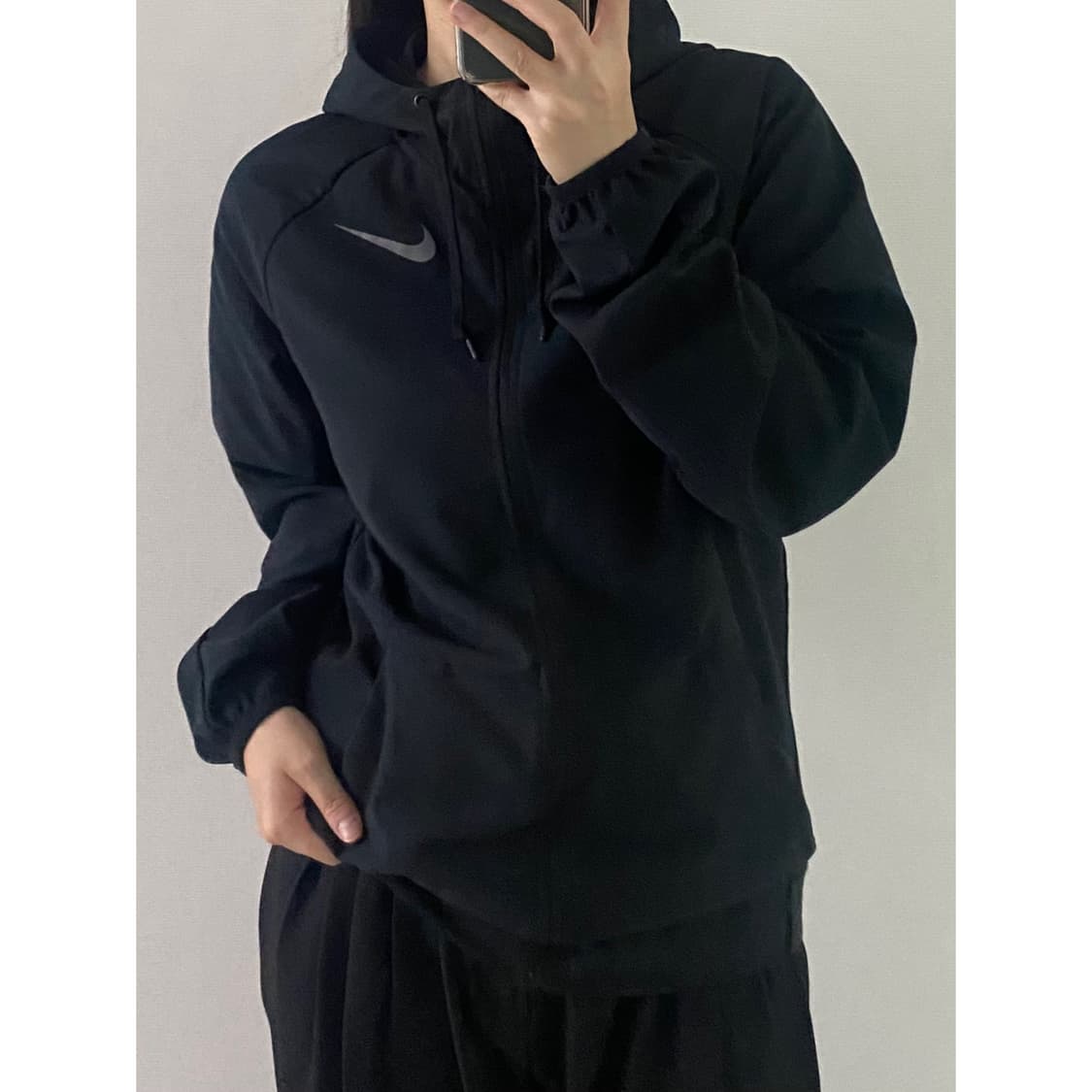 나이키 후드 경량 바람막이 상품이미지2