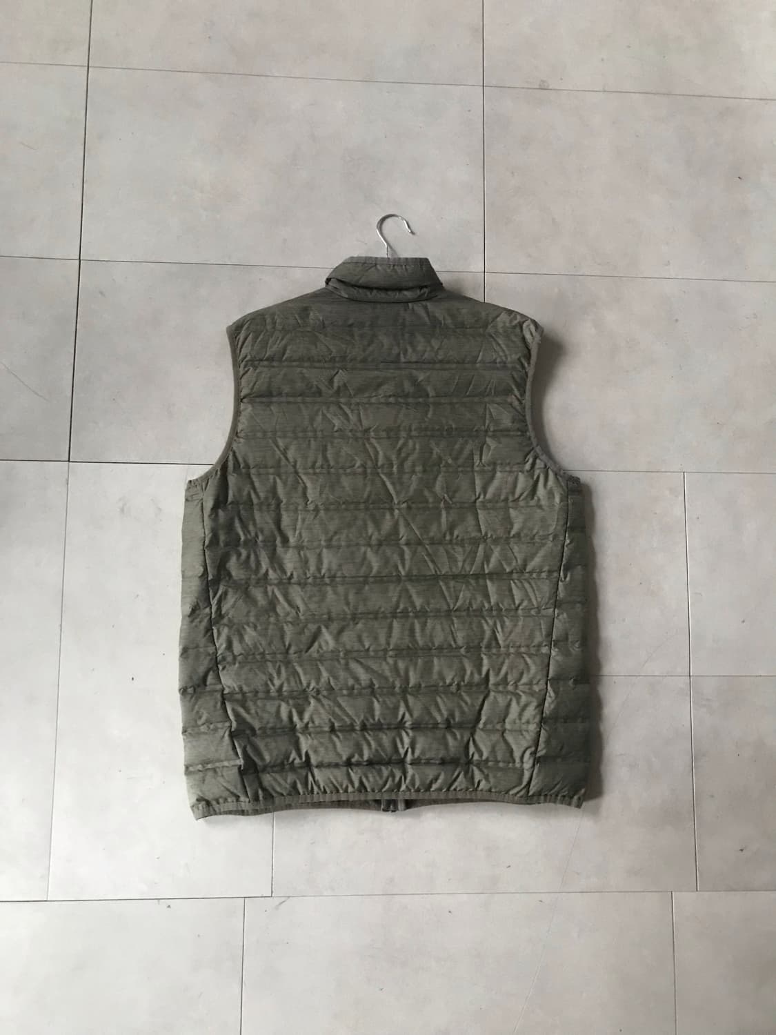 콜롬비아 카키 경량조끼 상품이미지7