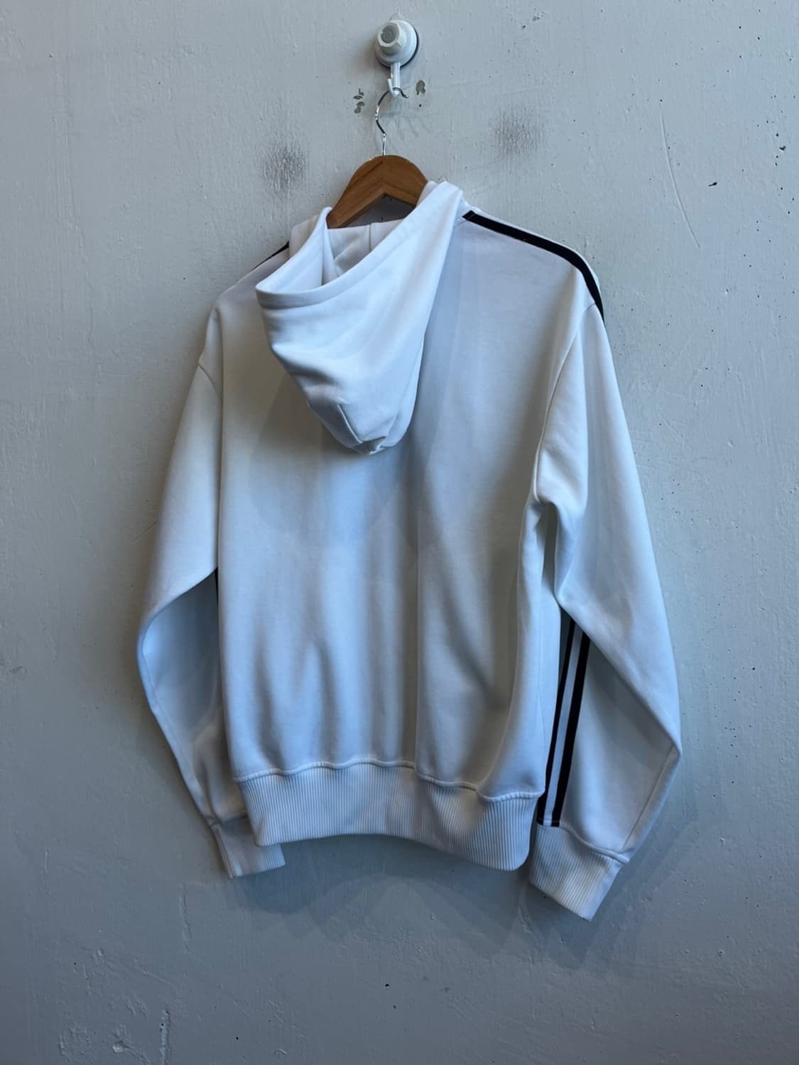 아디다스 파이어버드 화이트 후드집업 L 상품이미지5