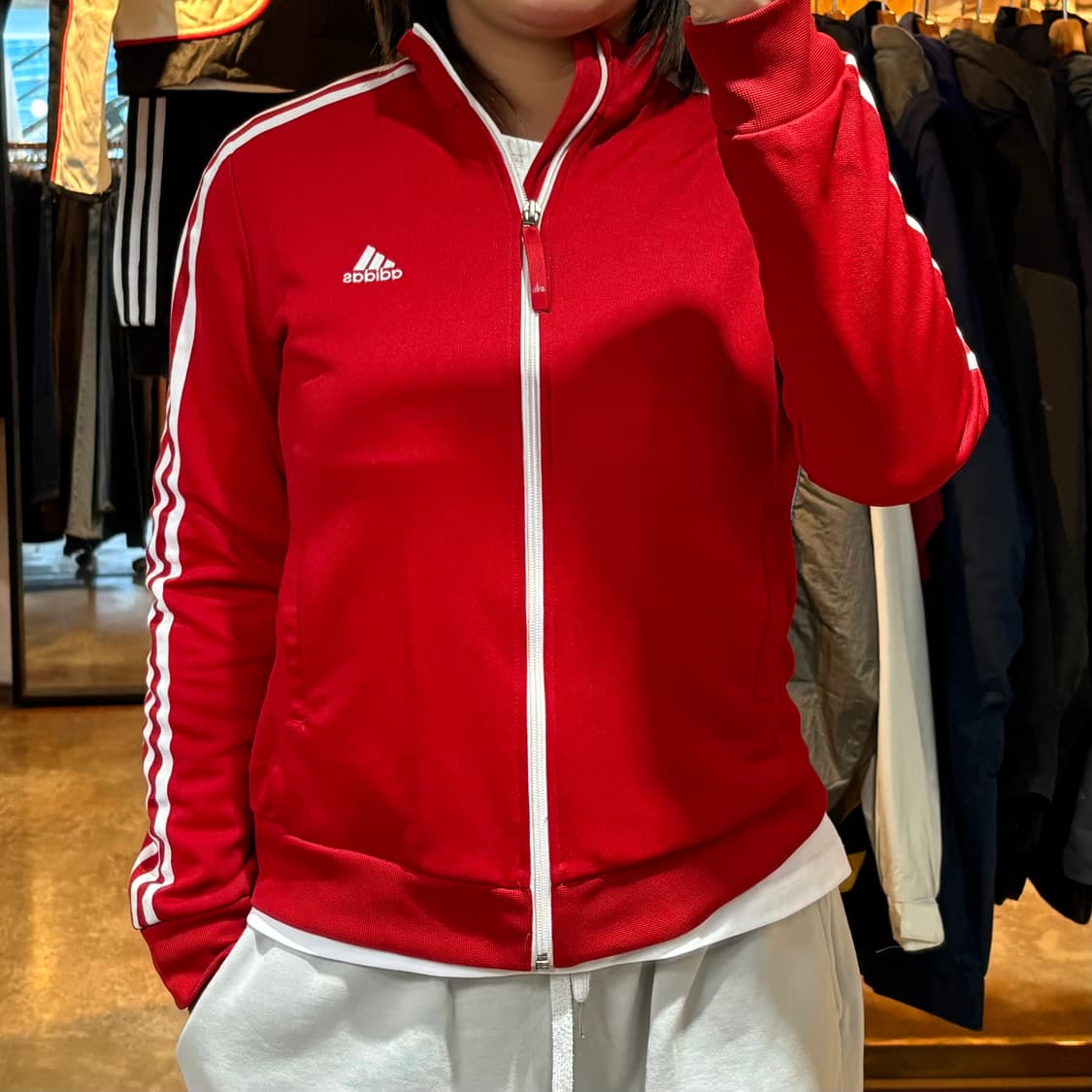 아디다스 사이드라인 레드 트랙탑 상품이미지1