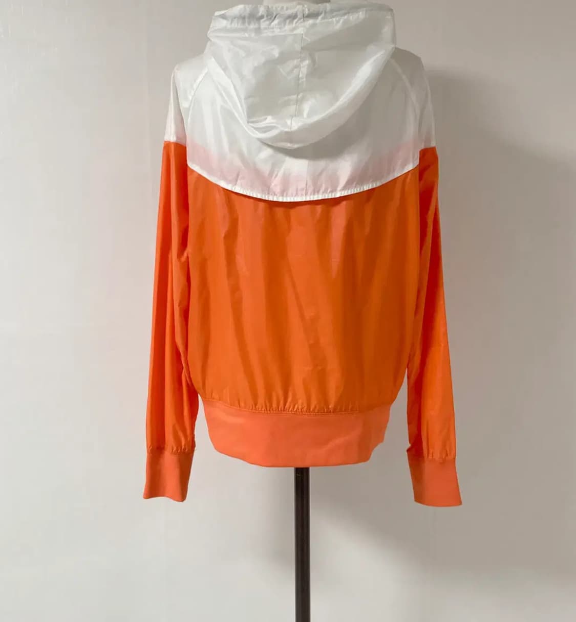 나이키 집업투톤후드바람막이 M 호호상점  상품이미지2