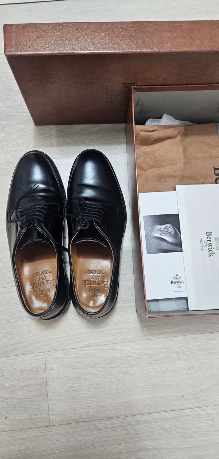 버윅 4406 260사이즈 상품이미지1