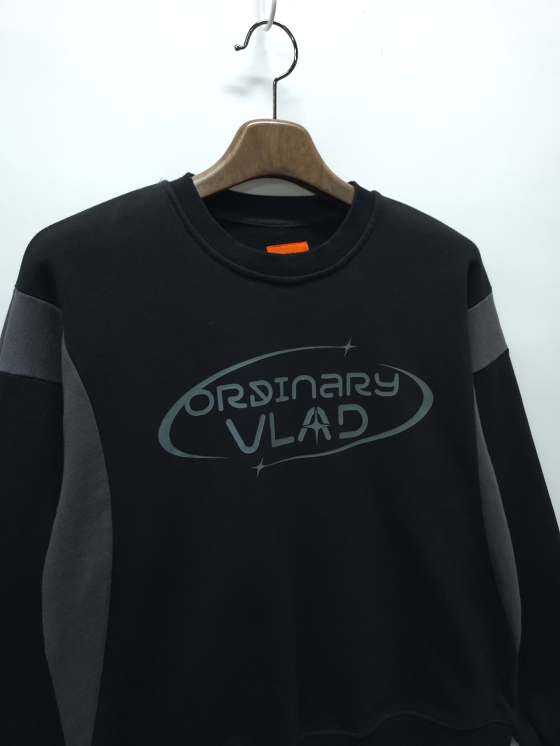 디미트리블랙(VLAD) 오디너리 스웨트 맨투맨 (95~100) 상품이미지4