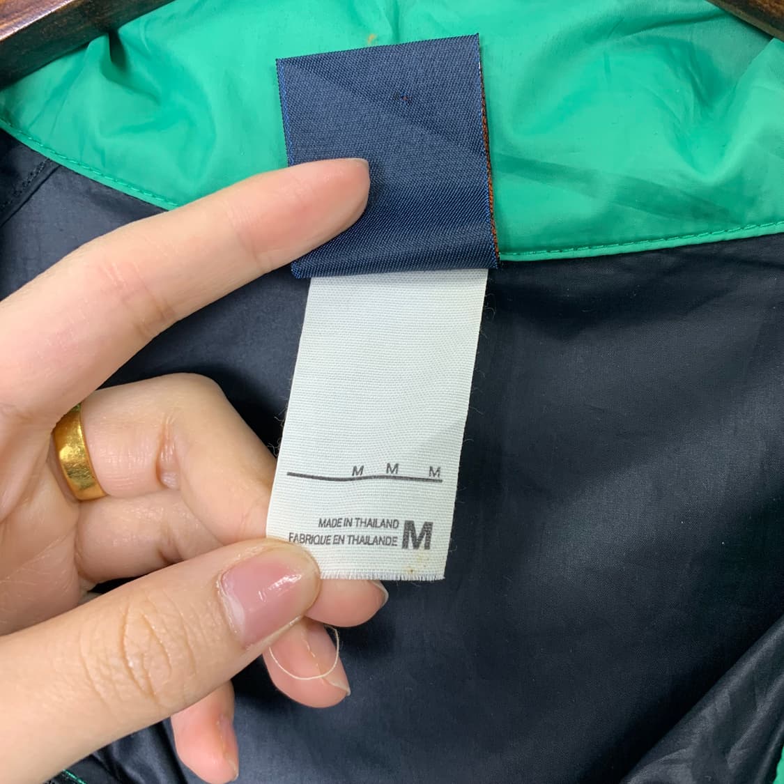 나이키 신형 배색 윈드러너 자켓 상품이미지7