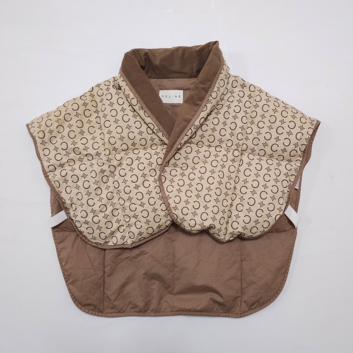 셀린느 모노그램 패딩 베스트 상품이미지1