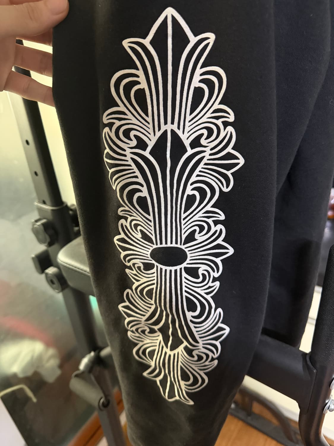 크롬하츠 홀스슈 플로랄 헤비웨이트 집업 후드 블랙 xxl 상품이미지5