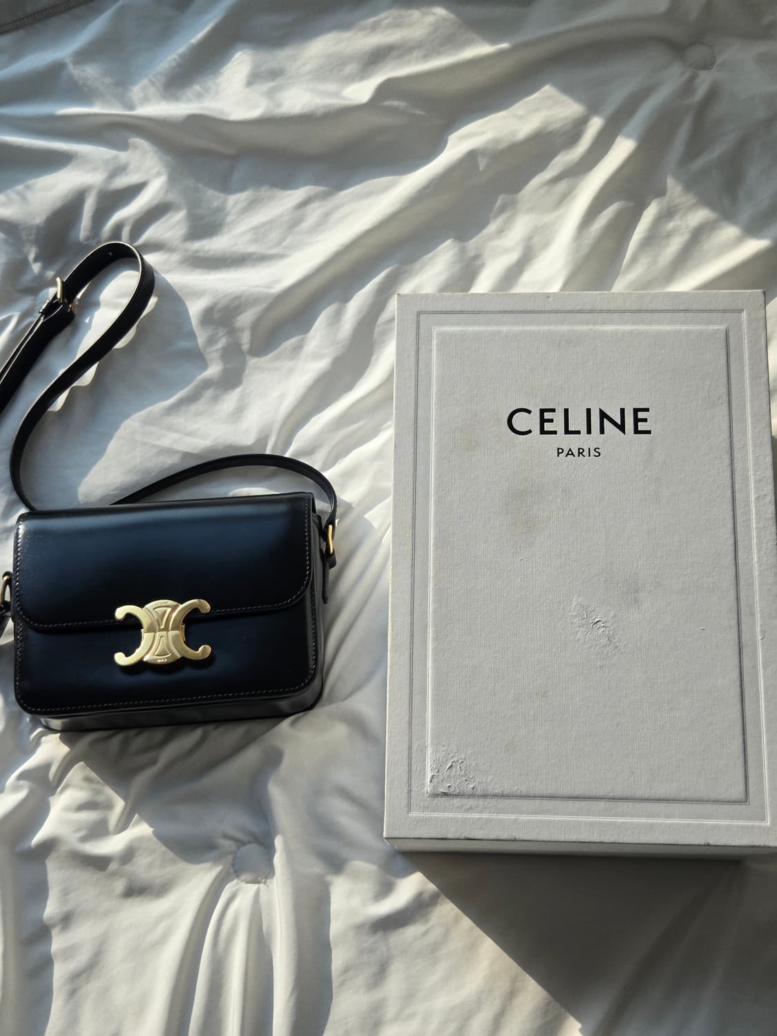 셀린느 트리옹프백 틴 사이즈 샤이니카프스킨 셀린느가방 트리오페 상품이미지1