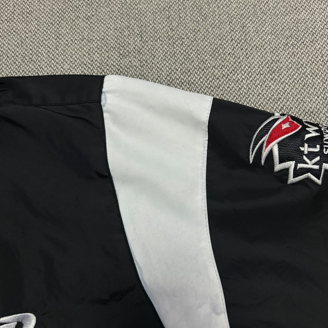 뉴발란스 KT위즈 춘추자켓(2XL) 상품이미지5