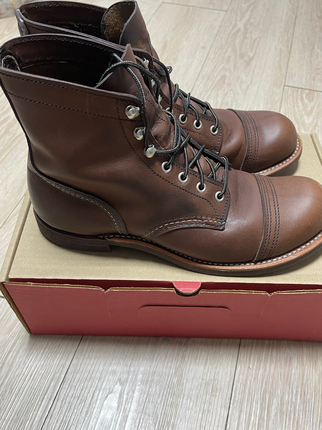 레드윙 아이언레인져 8111 9d 상품이미지1