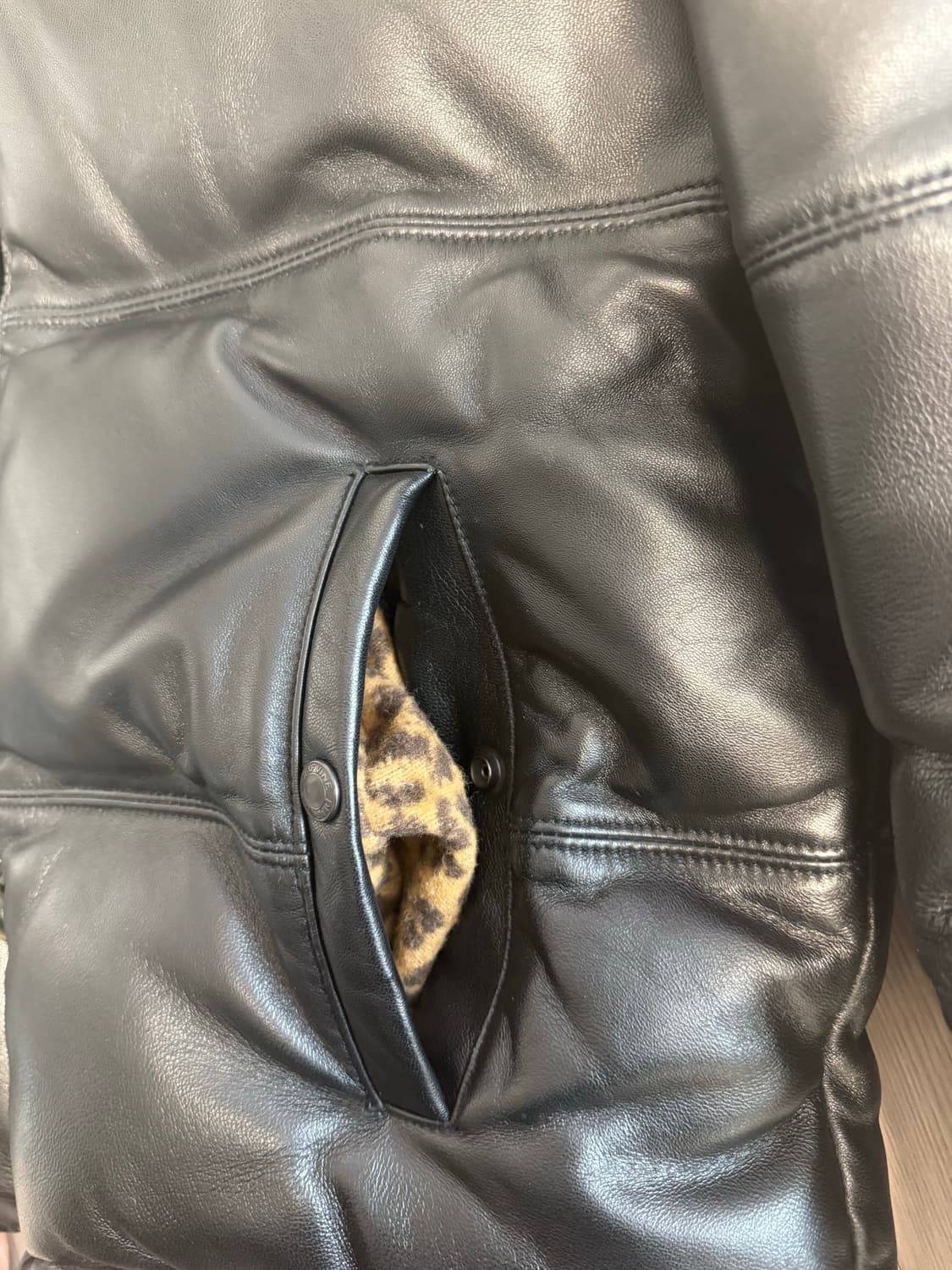 디아프바인 램스킨 패딩 상품이미지3