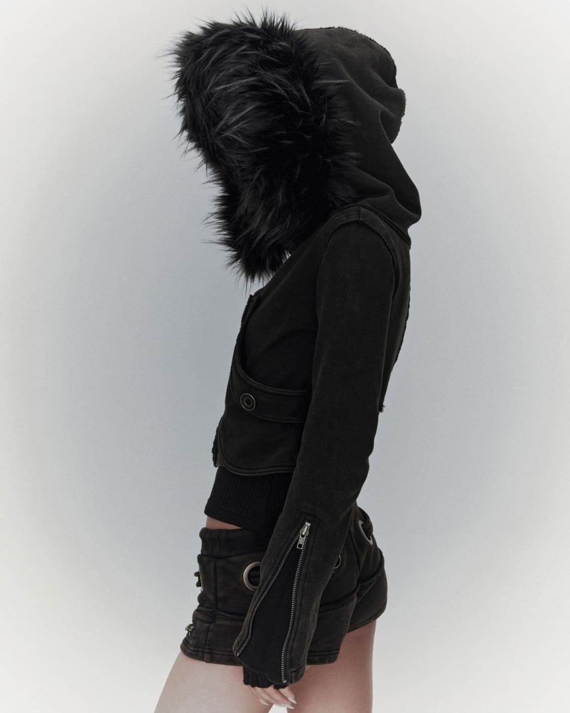 보니앤키예 Bonienkiye 퍼자켓 distressed fur hood 상품이미지7
