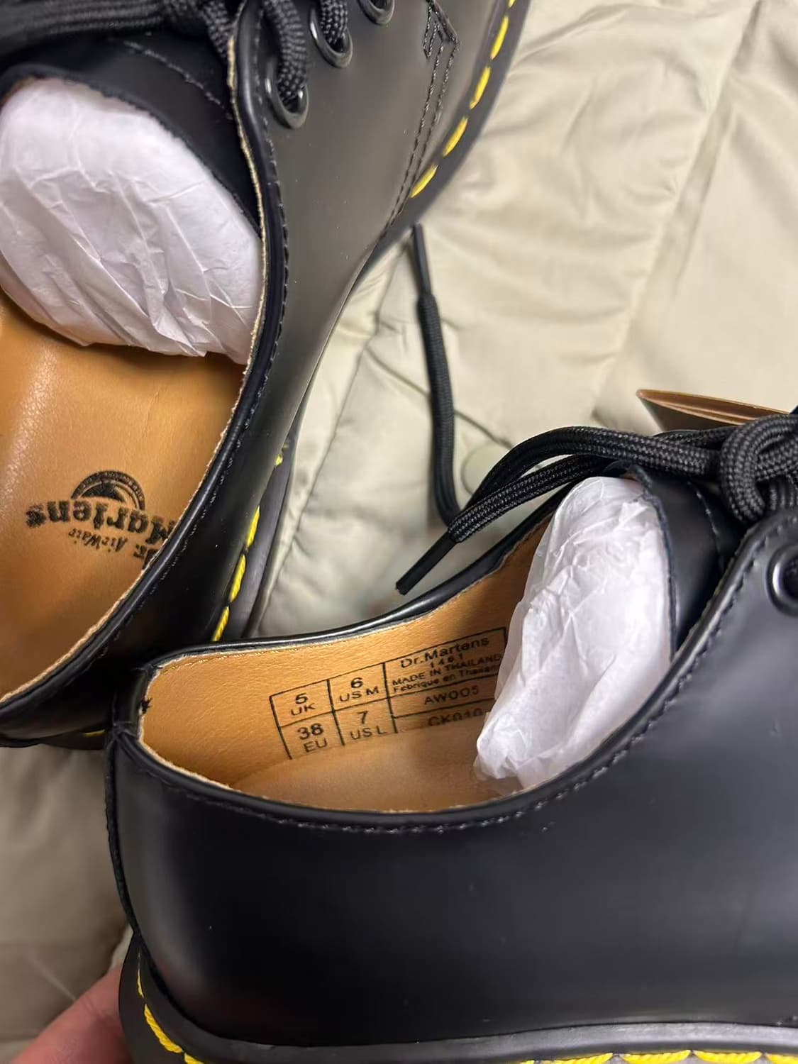 닥터마틴 1461 스무스 블랙 240mm 상품이미지5