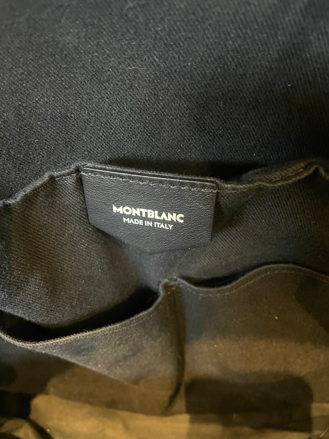 몽블랑 가죽 블랙 백팩 상품이미지3