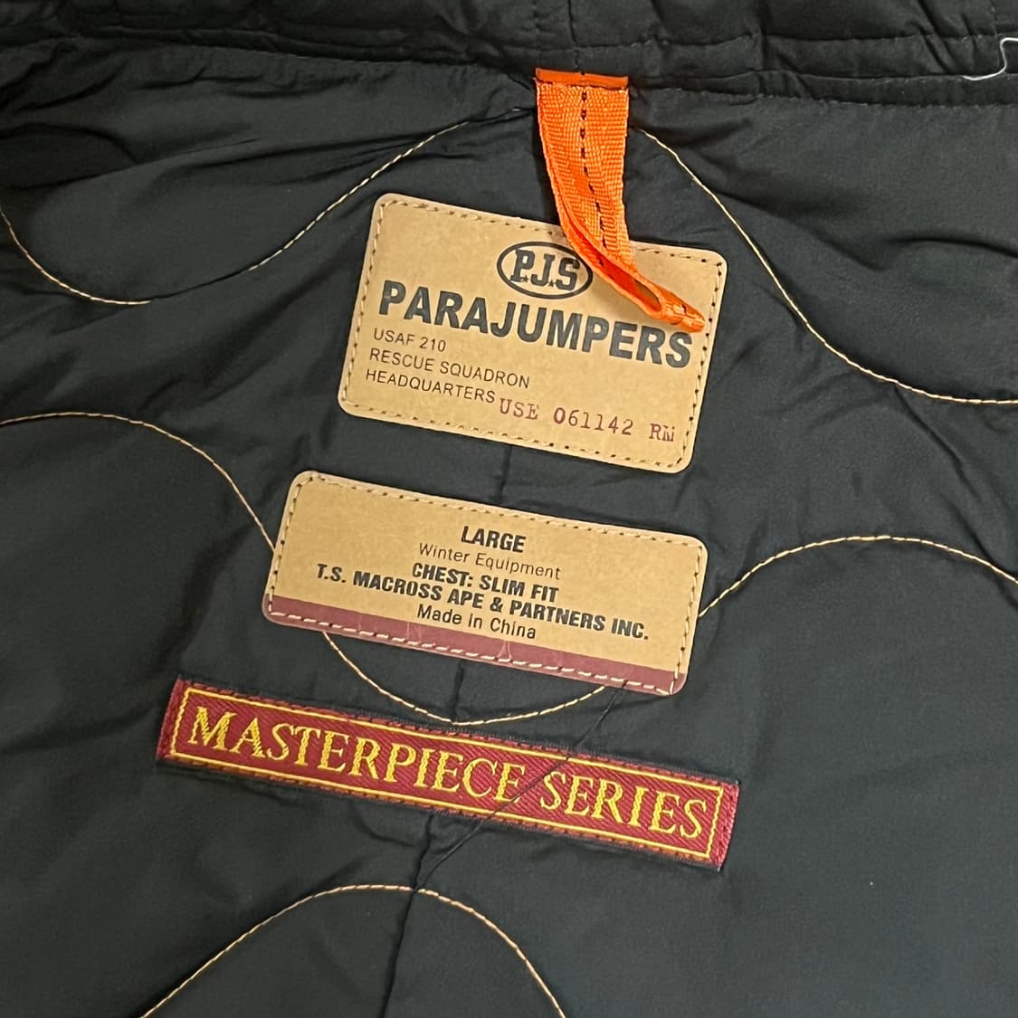 새 상품급) 파라점퍼스 탱크 다운 야상 패딩 마스터피스 오버핏L (정품) 상품이미지8