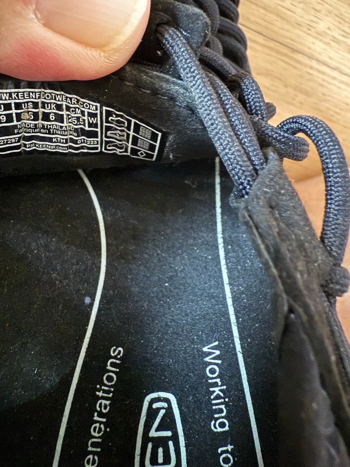 Keen 킨 유니크 블랙 샌들 39(255mm) 상품이미지4