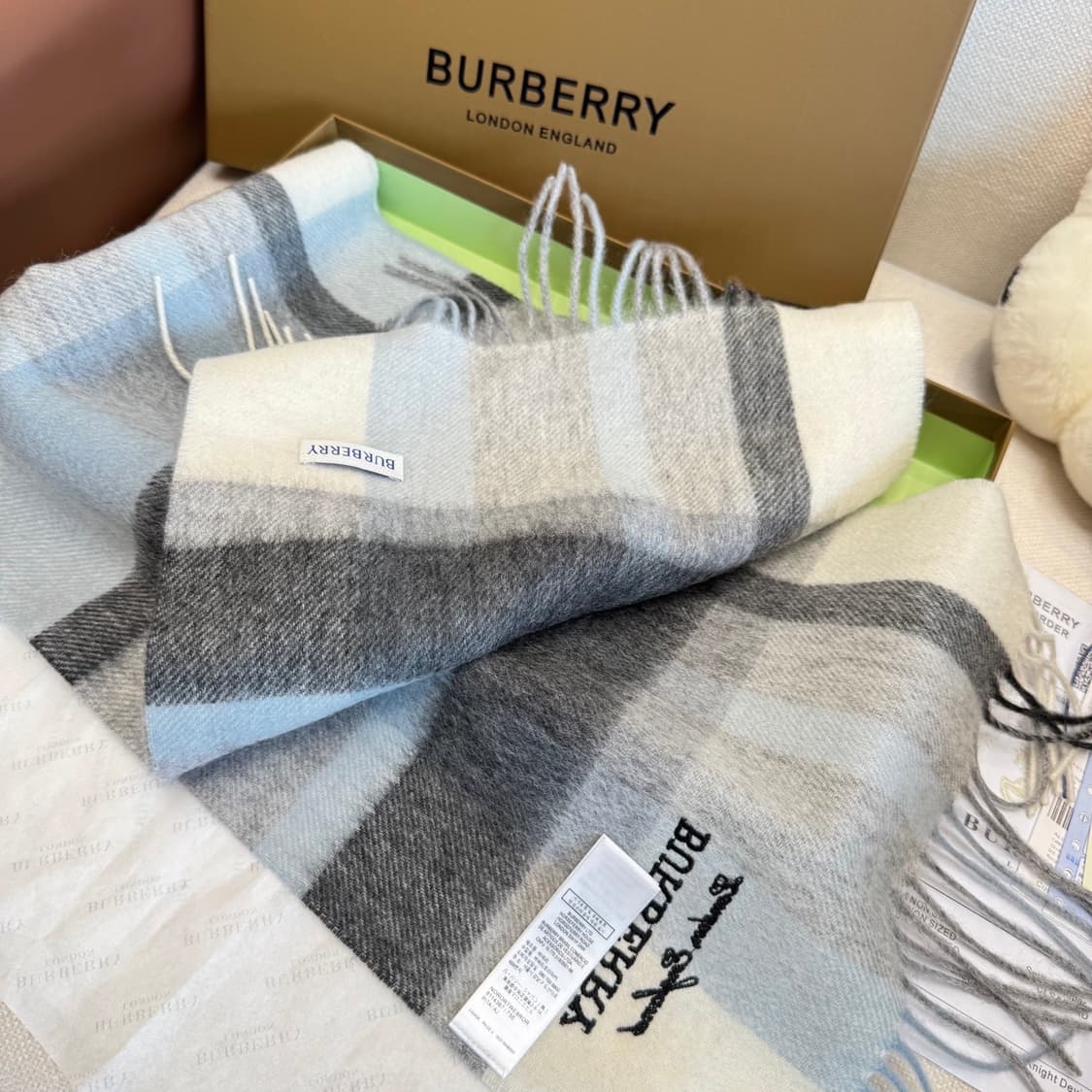 버버리 리버서블 스카프 100% 램스울
 상품이미지5