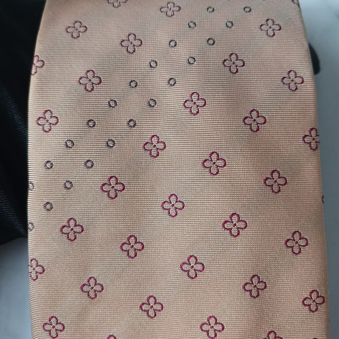 웅가로 실크 골드 플라워 자카드 넥타이 9.3cm A등급 A19102
 상품이미지6