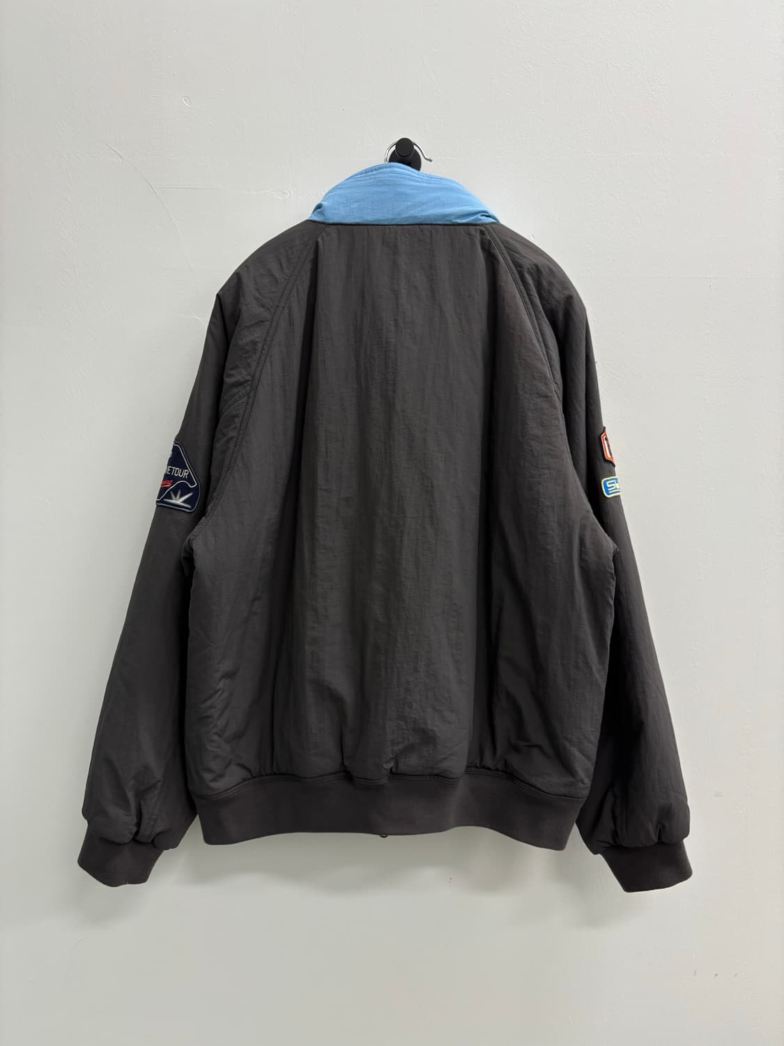 SUNLOVE 선러브 패치 디테일 패딩 자켓 상품이미지5