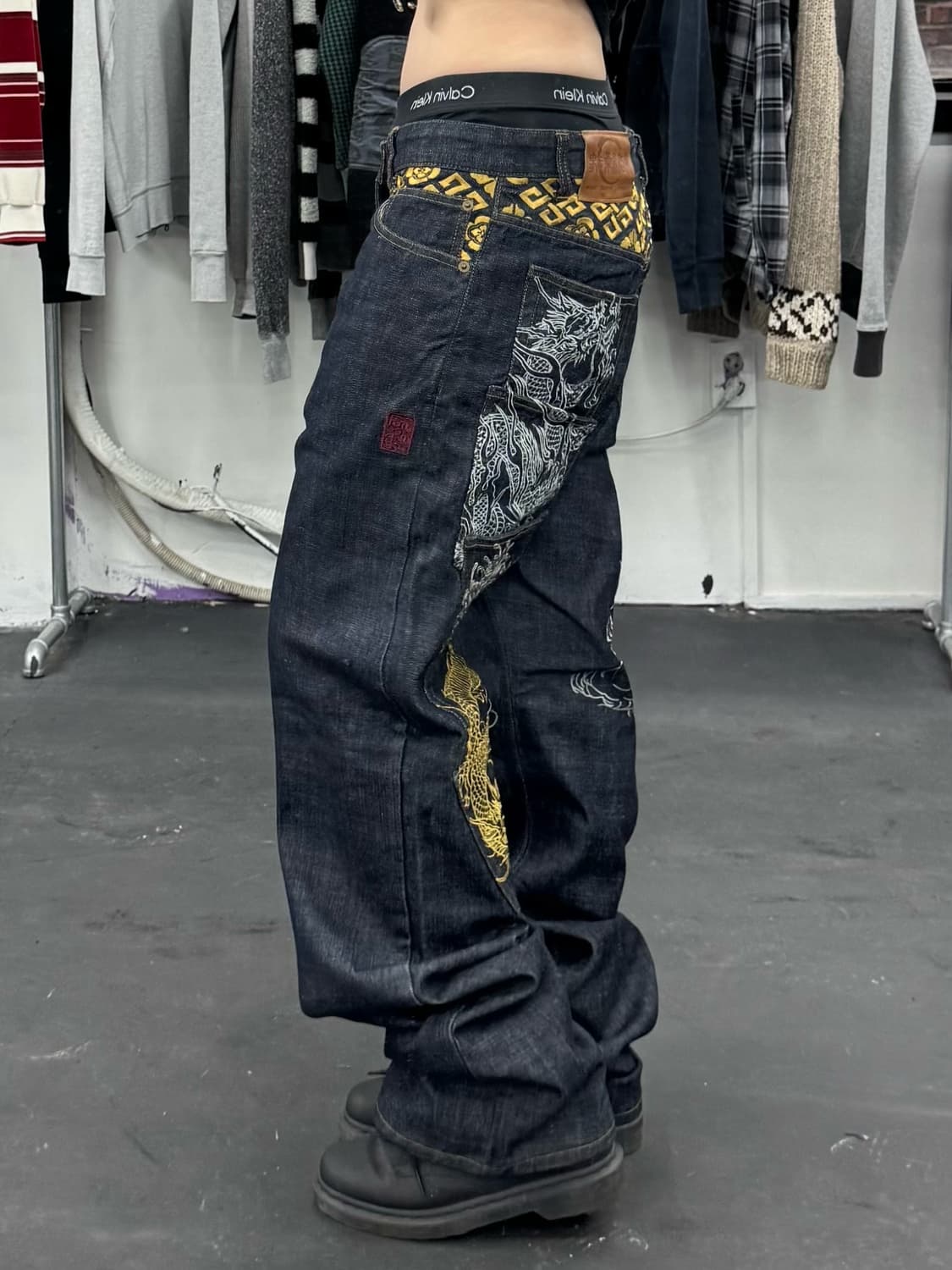 카라쿠리 타마시 오리엔탈 생지 데님팬츠 상품이미지4