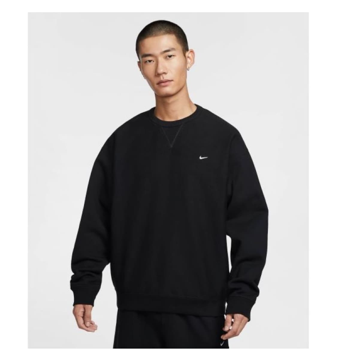 나이키 솔로 스우시 플리스 셋업 (크루티셔츠 오픈헴팬츠) 블랙 L 상품이미지2