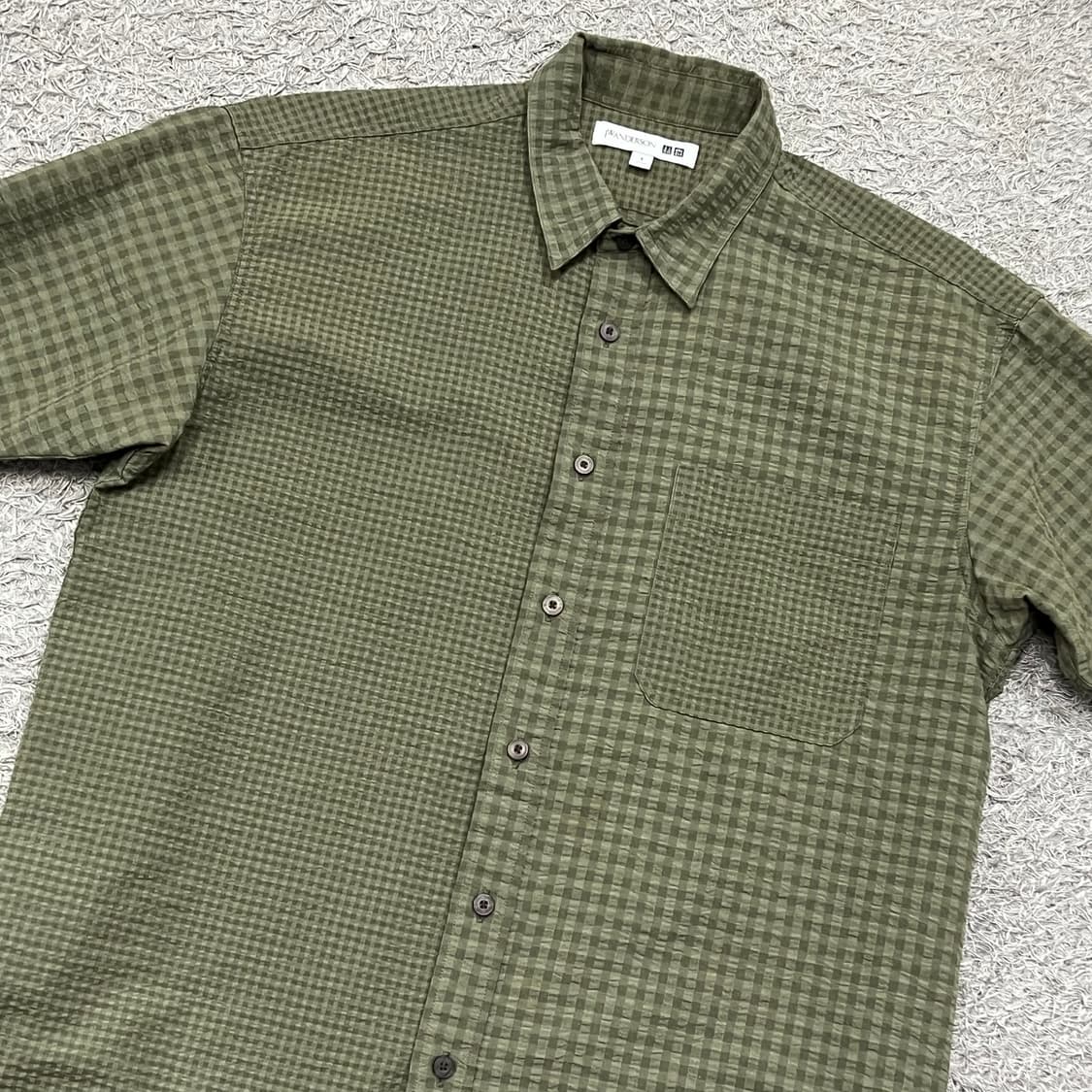 [95-100] 유니클로 jw앤더슨 반팔 셔츠 상품이미지1